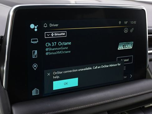 Used 2023 Chevrolet Suburban High Country image 30