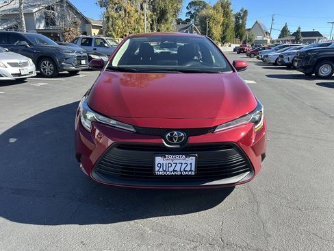Used 2025 Toyota Corolla LE image 5