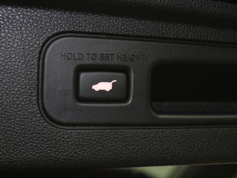 Used 2025 Honda Odyssey Elite image 17