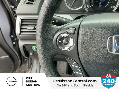 Used 2013 Honda Accord LX image 19