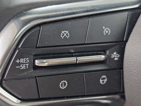 Used 2025 Chevrolet Suburban High Country AWD/4WD image 35