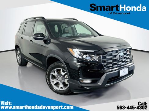 Used 2023 Honda Passport TrailSport image 1
