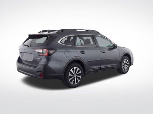 Used 2022 Subaru Outback Premium AWD/4WD image 32