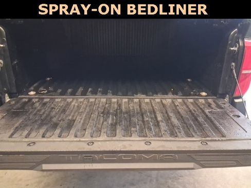 Used 2024 Toyota Tacoma SR image 8