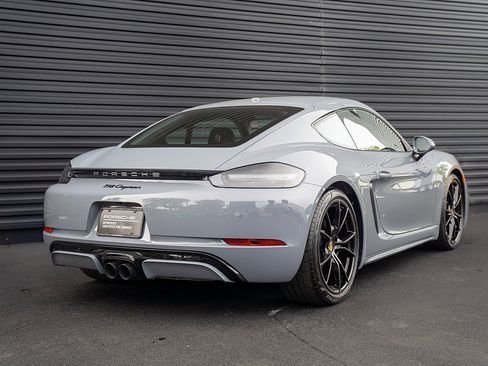 Used 2025 Porsche 718 Cayman RWD image 30