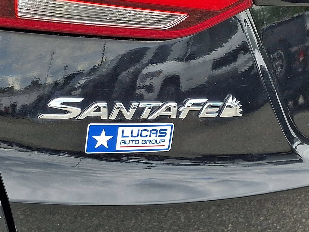 Used 2018 Hyundai Santa Fe Sport AWD/4WD image 32