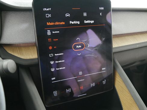 Used 2022 Polestar Polestar 2 Long Range w/ Plus Package image 23