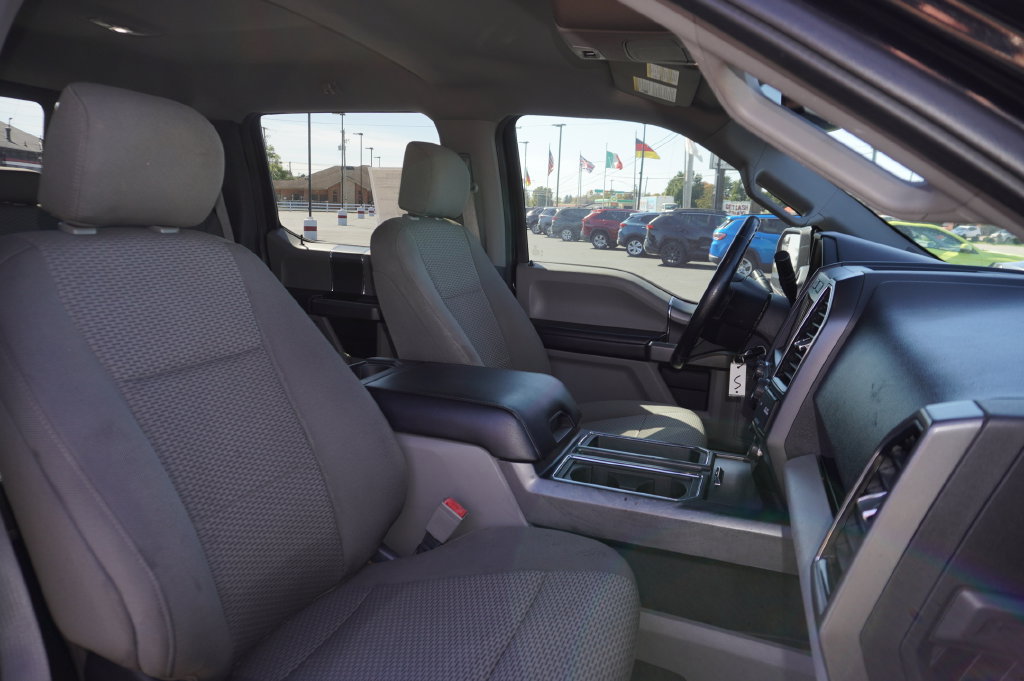 Used 2019 Ford F150 XLT w/ Equipment Group 302A Luxury AWD/4WD image 31