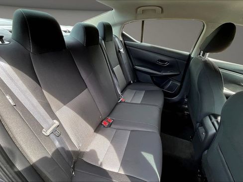 Used 2024 Nissan Sentra SV FWD image 27