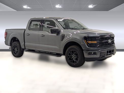 New 2025 Ford F150 XLT w/ Equipment Group 302A MID image 6