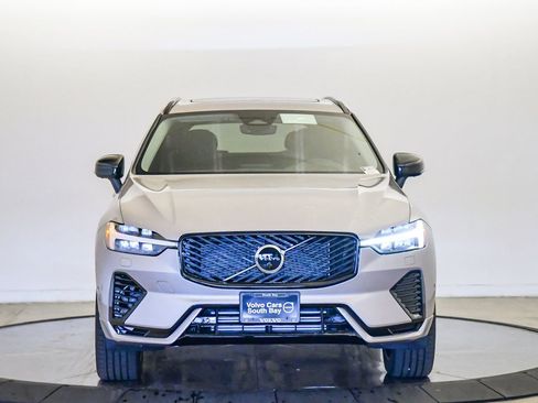 New 2026 Volvo XC60 T8 Plus w/ Climate Package PRO image 7