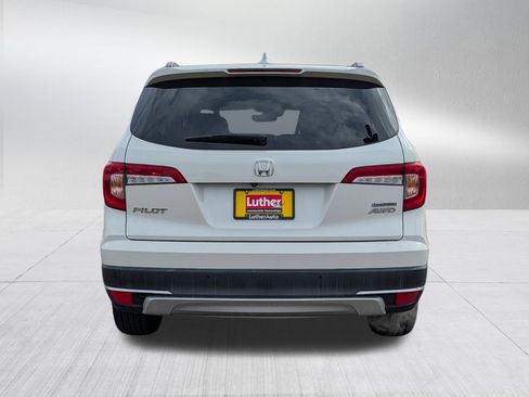 Used 2019 Honda Pilot Touring image 6