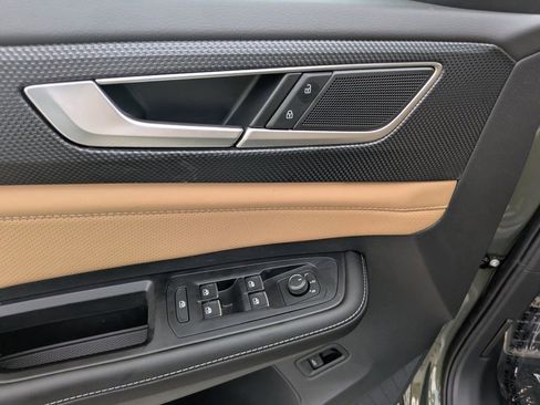 New 2026 Volkswagen Atlas Cross Sport SEL R-Line AWD/4WD image 18