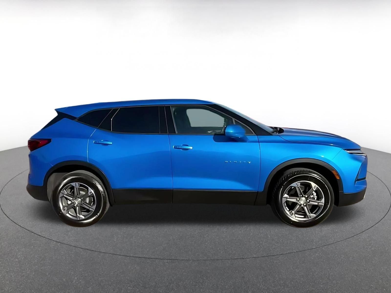 Used 2026 Chevrolet Blazer LT FWD image 15