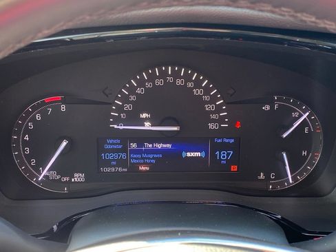 Used 2017 Cadillac XT5 Luxury w/ Driver Awareness Package AWD/4WD image 27