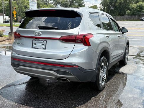 Used 2023 Hyundai Santa Fe SE AWD/4WD image 5
