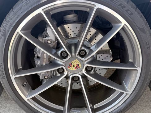 Used 2021 Porsche 911 Carrera image 14