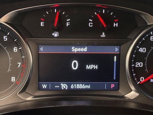 Used 2023 Chevrolet Traverse LT image 83