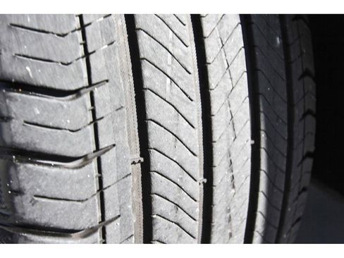 Used 2025 Cadillac Lyriq Sport image 31