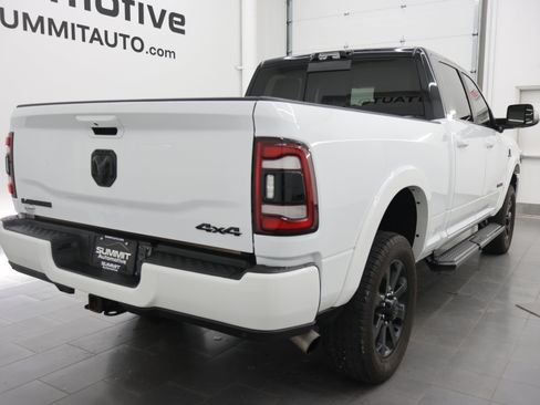 Used 2022 RAM 2500 Laramie w/ Night Edition AWD/4WD image 4