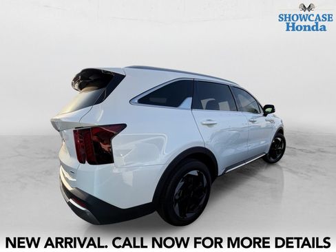 Used 2025 Kia Sorento EX w/ EX Panoramic Sunroof Package FWD image 5
