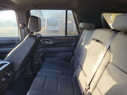 Used 2024 Chevrolet Tahoe LT RWD image 30