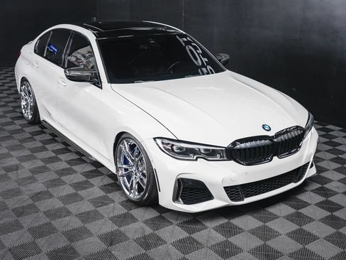 Used 2020 BMW M340i w/ Premium Package image 25