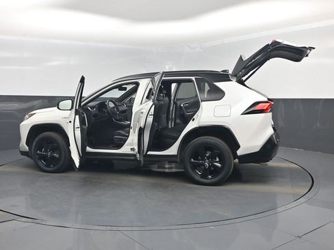 Used 2019 Toyota RAV4 XSE image 58