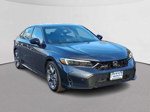 Certified 2025 Honda Civic Sport image 2