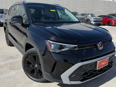 Used 2025 Volkswagen Taos SE