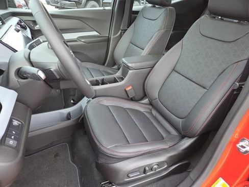 New 2027 Chevrolet Bolt RS w/ Technology Package FWD image 31