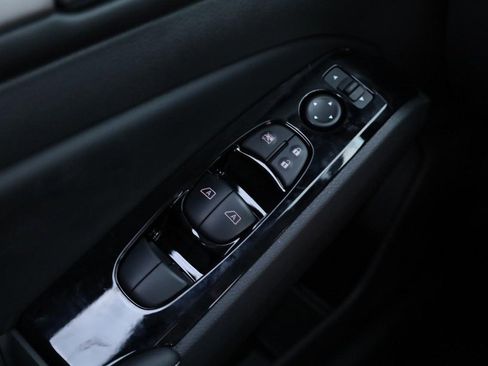 New 2025 Nissan Altima 2.5 SL image 18