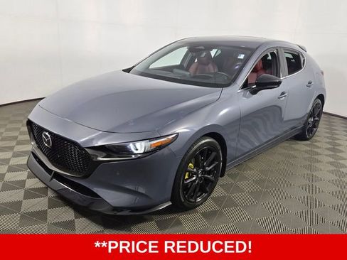 Used 2025 MAZDA MAZDA3 Hatchback w/Premium Plus Pkg AWD/4WD image 2