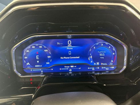 Used 2022 Chevrolet Silverado 1500 RST AWD/4WD image 16