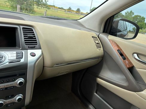 Used 2012 Nissan Murano LE w/ Platinum Pkg AWD/4WD image 16