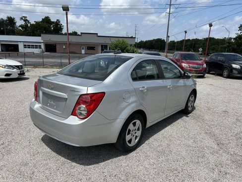 Used 2016 Chevrolet Sonic LS image 5