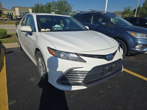 Used 2023 Toyota Camry LE FWD image 1