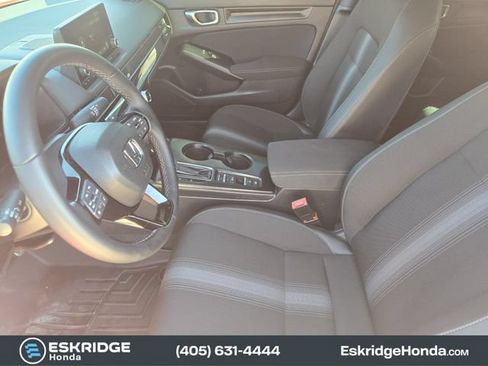 Used 2023 Honda Civic Sport image 14