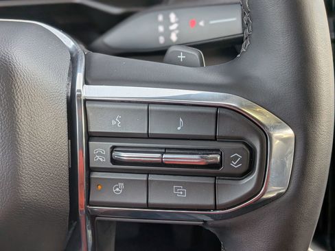 Certified 2025 GMC Acadia Elevation image 23