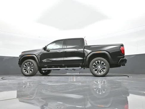 New 2026 GMC Canyon Denali image 75