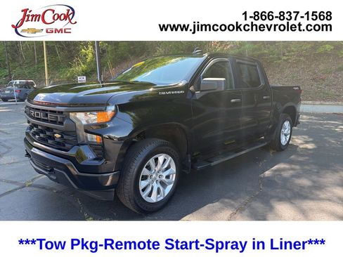 Certified 2022 Chevrolet Silverado 1500 Custom AWD/4WD image 1