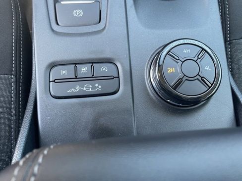 New 2025 Ford Ranger XLT w/ Equipment Group 301A High image 15