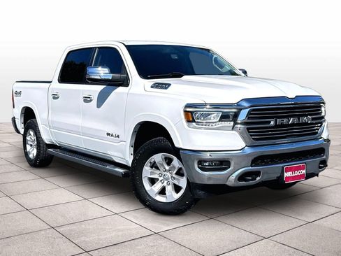 Used 2020 RAM 1500 Laramie w/ Off Road Group AWD/4WD image 2