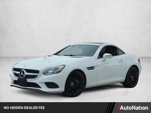 Used 2020 Mercedes-Benz SLC 300 image 1
