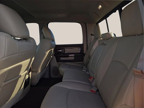 Used 2017 RAM 1500 Laramie w/ Convenience Group image 9