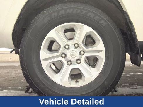 Used 2024 Toyota 4Runner SR5 image 11