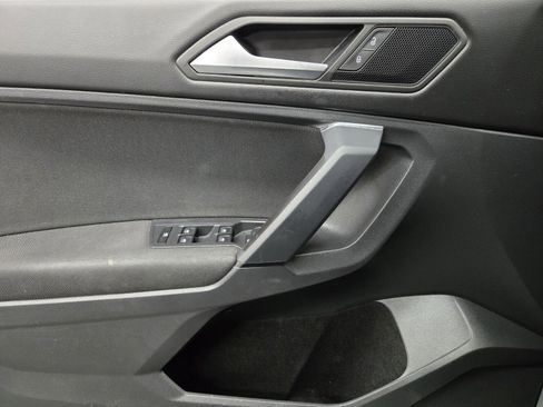 Used 2019 Volkswagen Tiguan S w/ Driver Assistance Package image 15