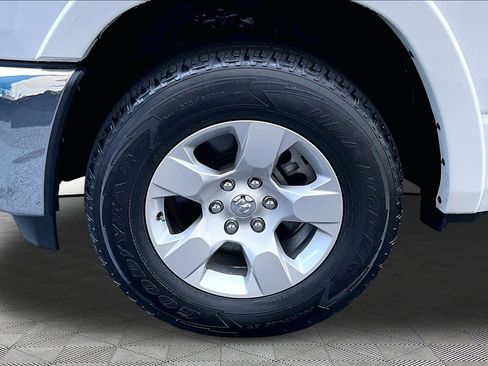 Used 2025 RAM 1500 Big Horn AWD/4WD image 11