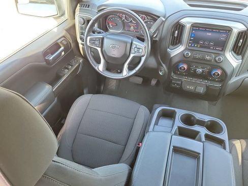Used 2021 Chevrolet Silverado 1500 RST w/ Z71 Off-Road Package AWD/4WD image 10