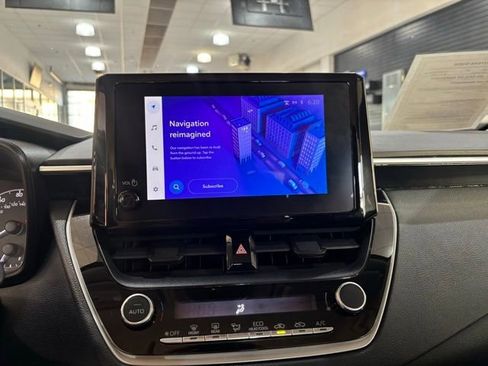 Used 2023 Toyota Corolla LE FWD image 23